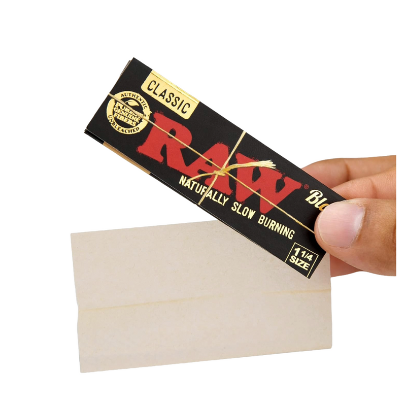 Raw Papers 1 1/4 Black - Natural, Unbleached Rolling Papers